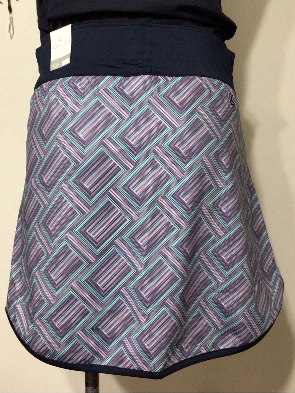 Ahead True Navy Geometric Skort - Picture 3 of 10